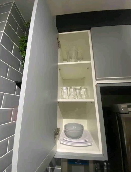 Apartamento Moderno Na Mariana A 500m Do Hospital *